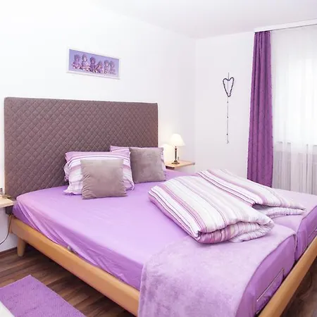 Apartament Haus Tyrol *