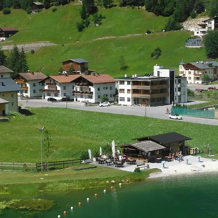 Apartament Haus Tyrol